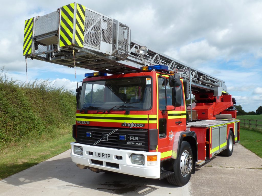 turntable fire engine for hire